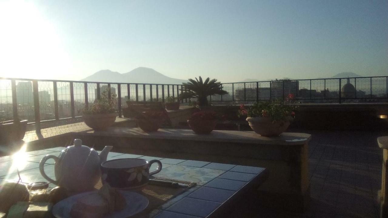 A Wonderful Penthouse In Naples Daire Dış mekan fotoğraf